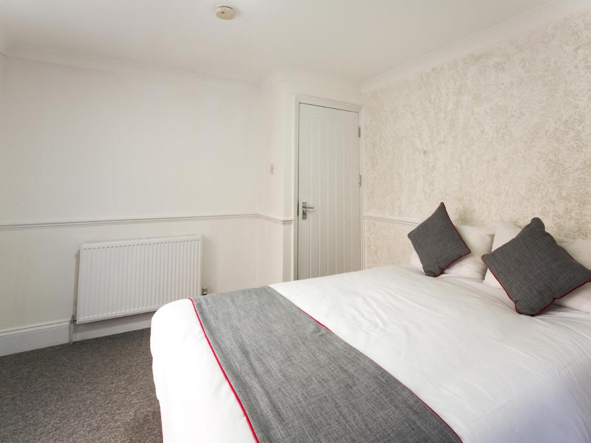 Oyo Brunel Hotel 억스브리지 외부 사진