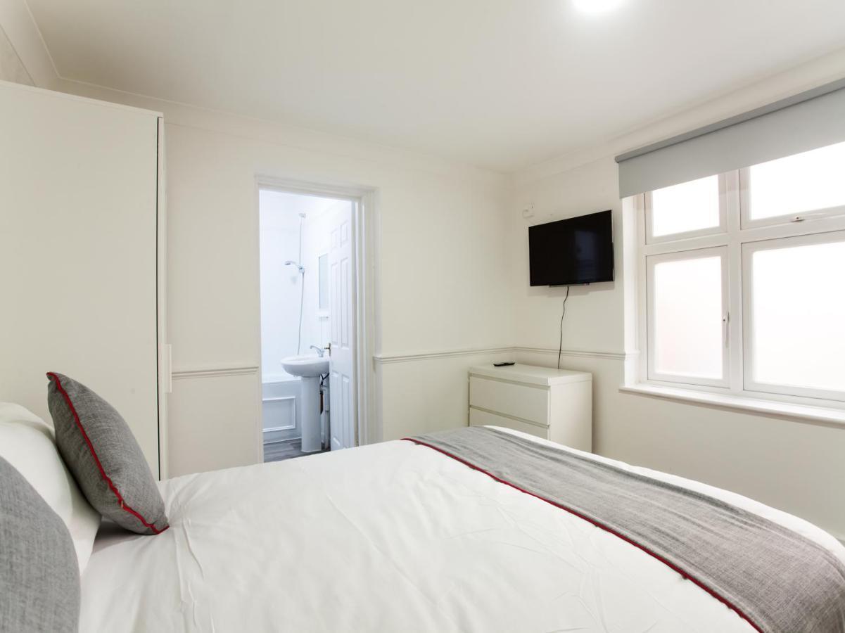 Oyo Brunel Hotel 억스브리지 외부 사진